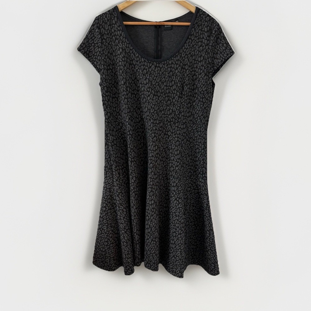 Saks Fifth Avenue Black Label | Cap Sleeve Dress Black Sparkly Leopard XL